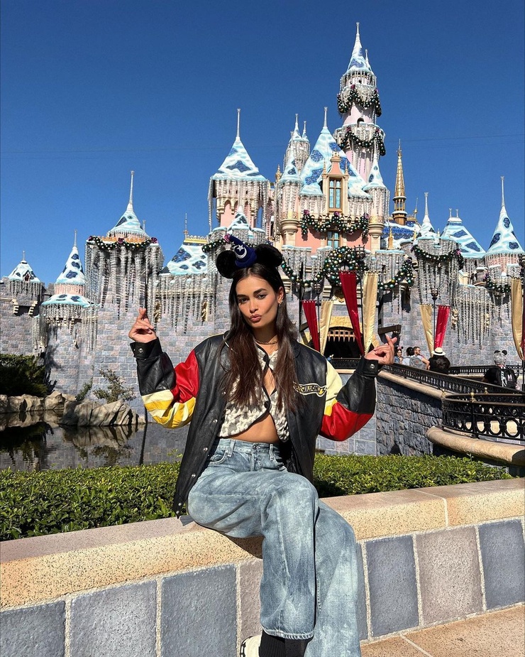 Gizele Oliveira Gizele Oliveira