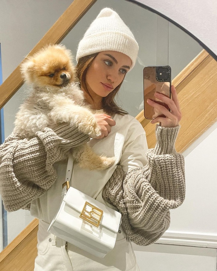 Elle Trowbridge Elle Trowbridge