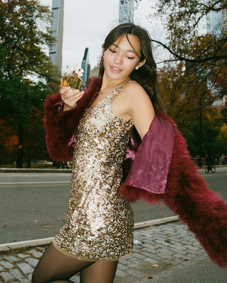 Lily Chee Lily Chee