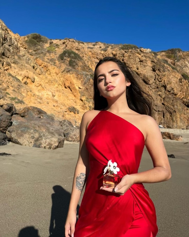 Isabela Moner Isabela Moner