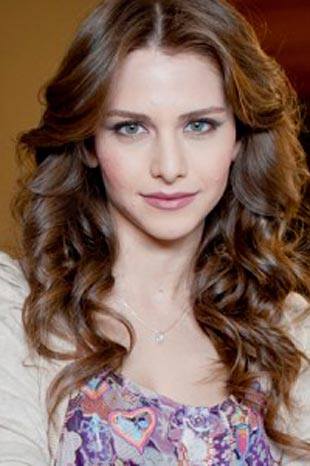 Ezgi Asaroglu