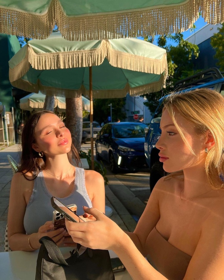 Sophie Mudd Sophie Mudd