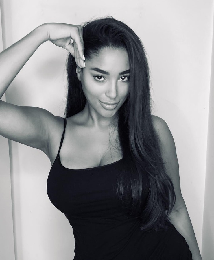 Shirin Olivia