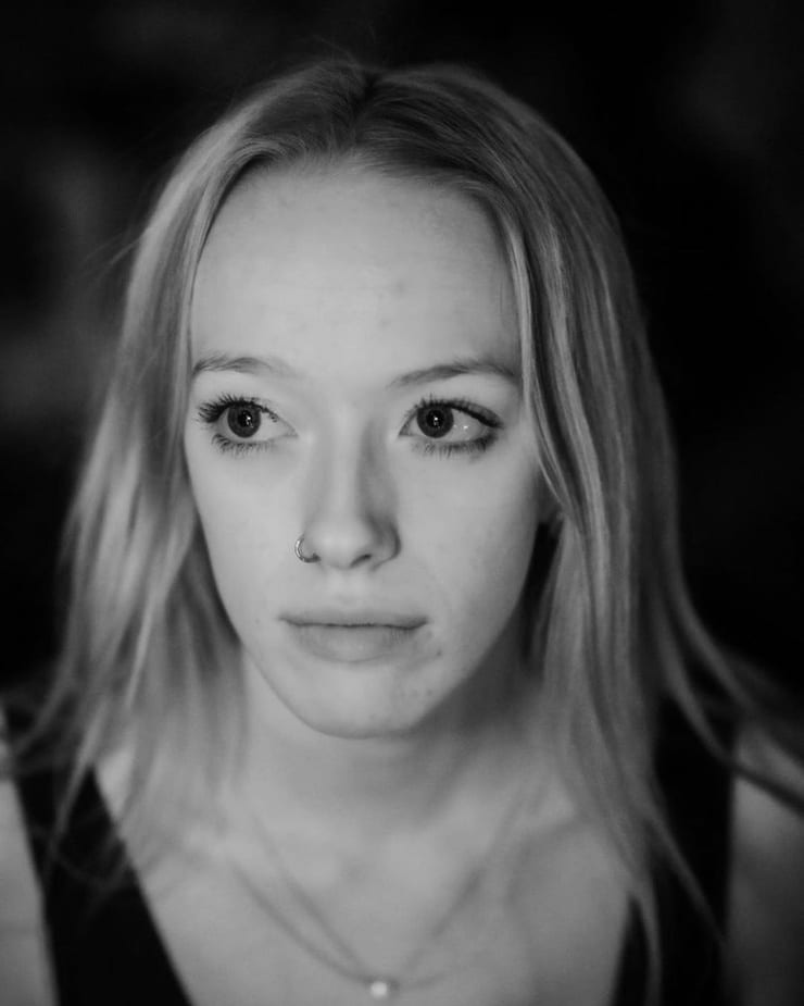 Amybeth McNulty