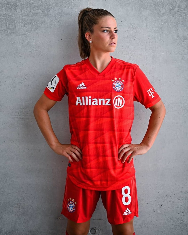 Melanie Leupolz