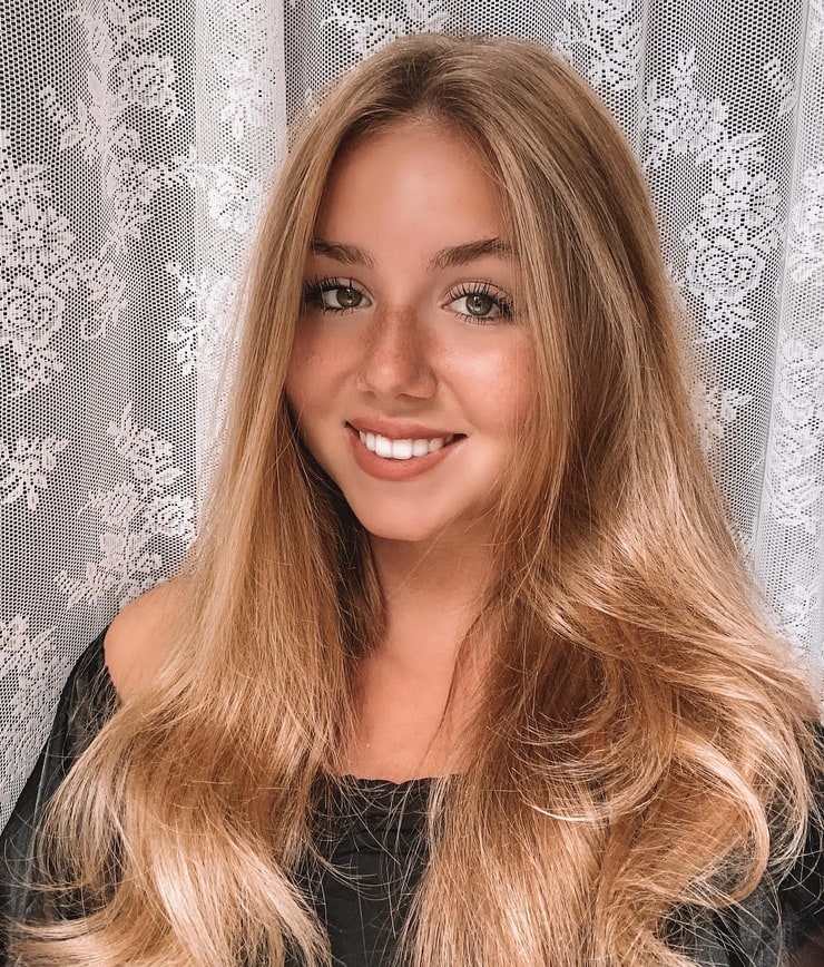 Dalia Mya Dalia Mya