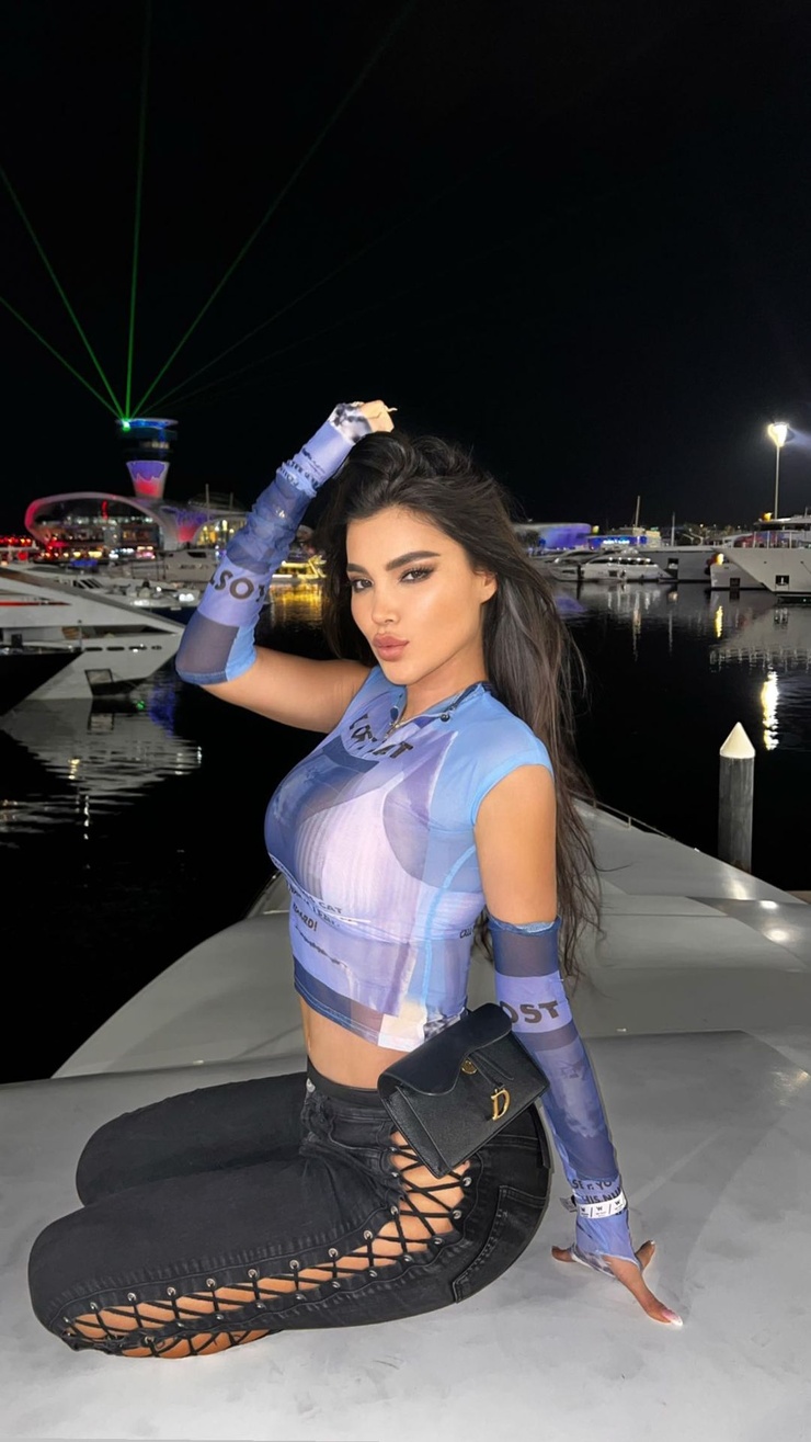 Svetlana Bilyalova Svetlana Bilyalova