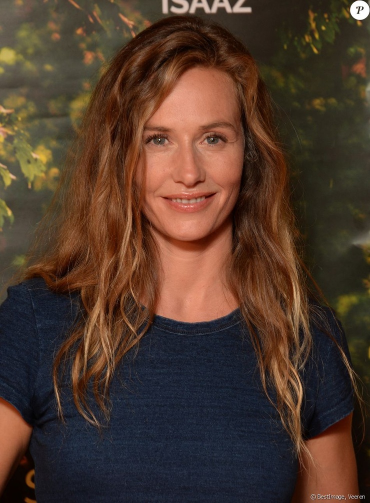Cécile De France