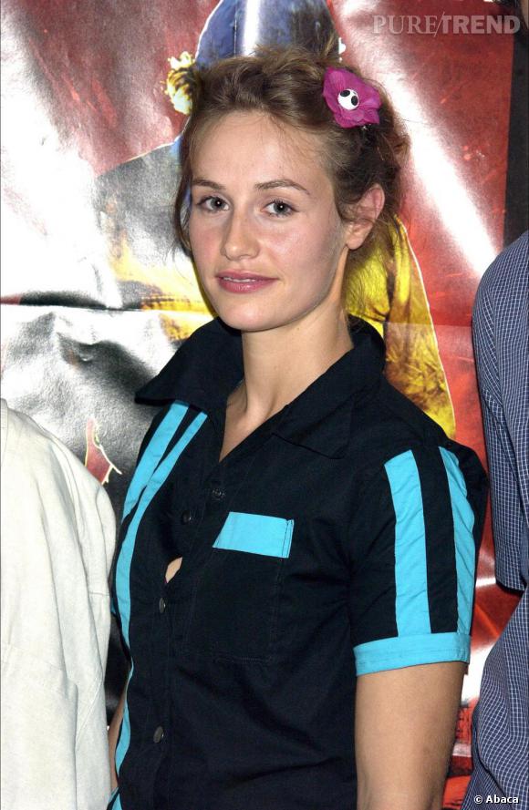 Cécile De France