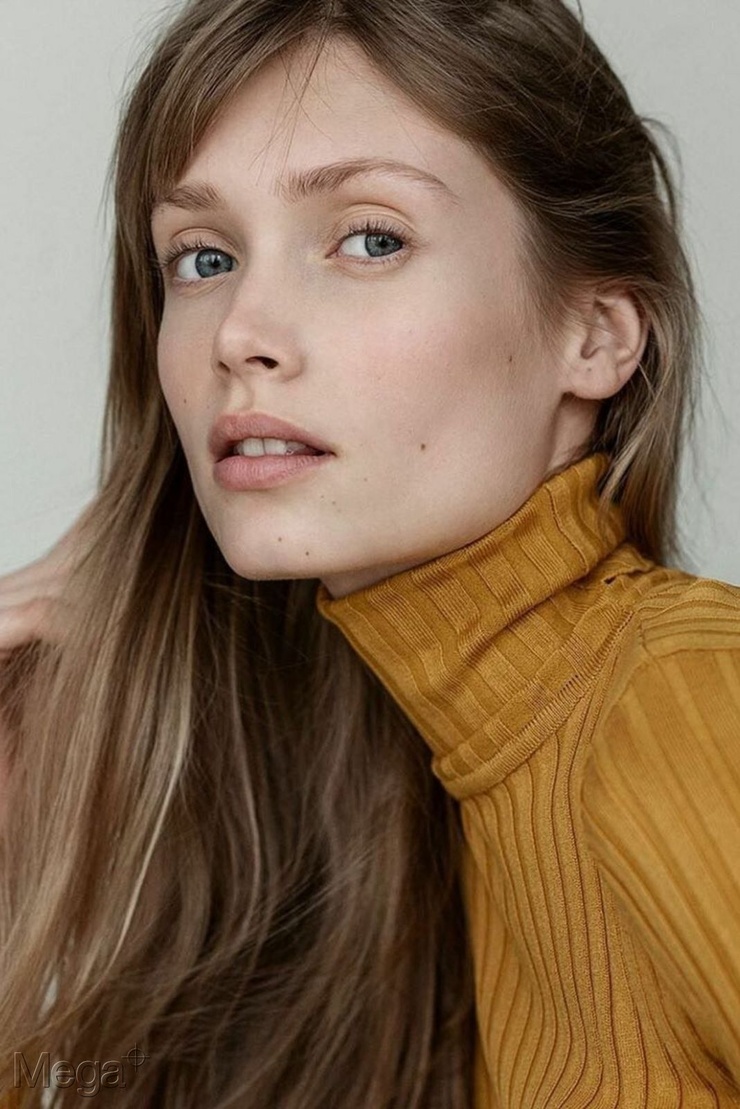 Karoline Seul Karoline Seul