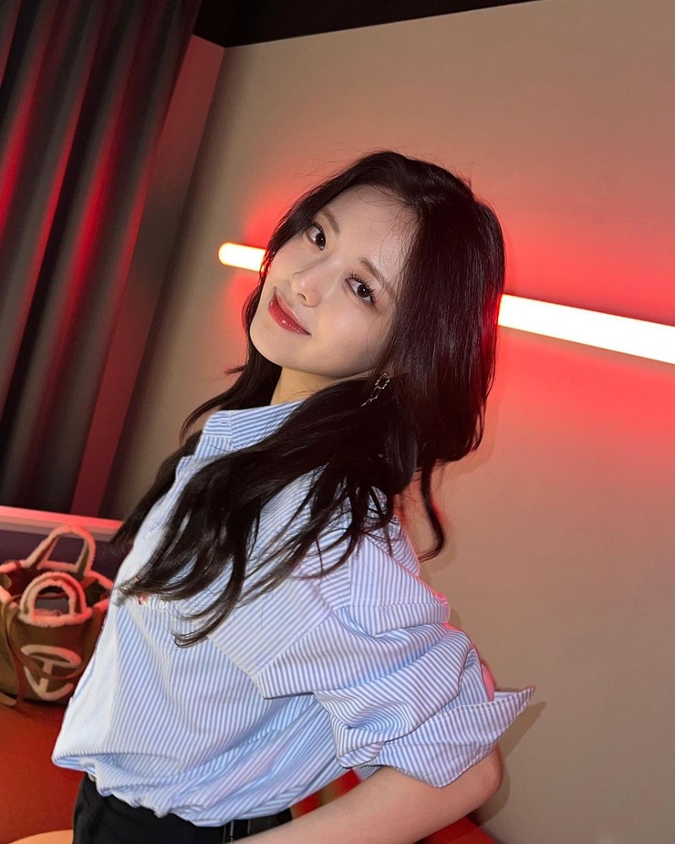 Yuna (ITZY) Yuna (ITZY)