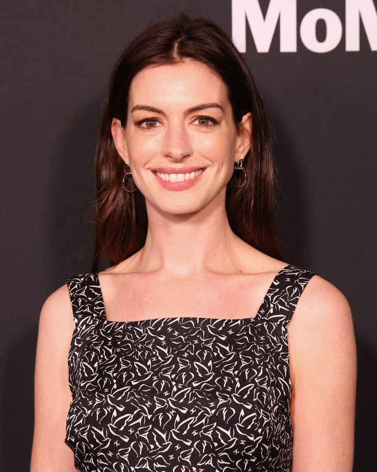 Anne Hathaway Anne Hathaway