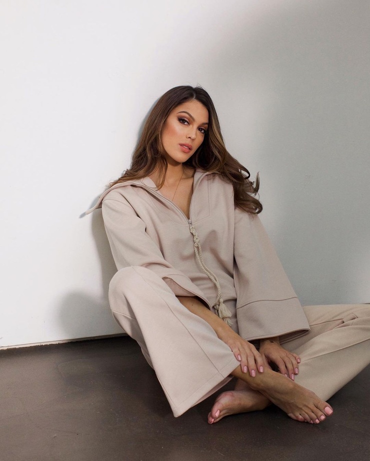 Iris Mittenaere Iris Mittenaere