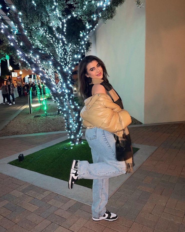 Kalani Hilliker