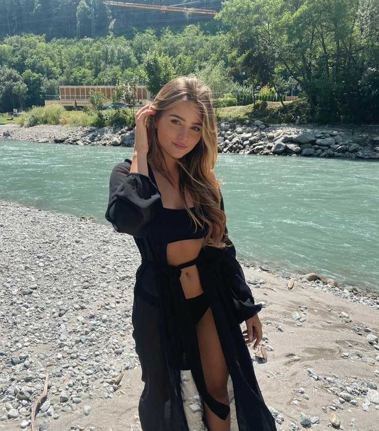 Jessy Hartel Jessy Hartel