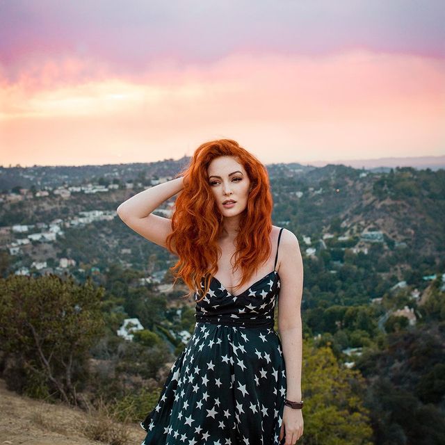 Nicole Simone
