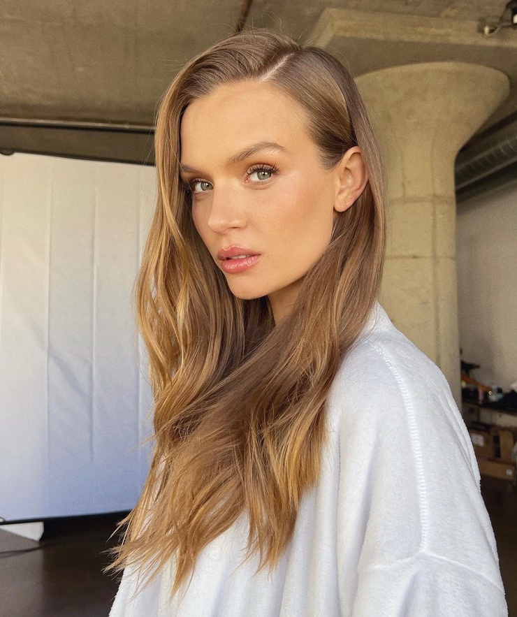 740full-josephine-skriver.jpg