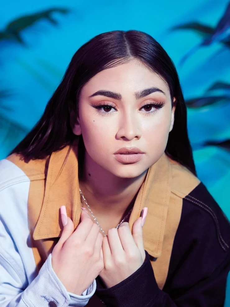 Paloma Mami