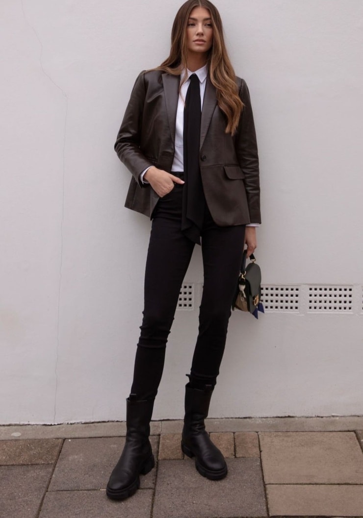 Lorena RAE Lorena RAE