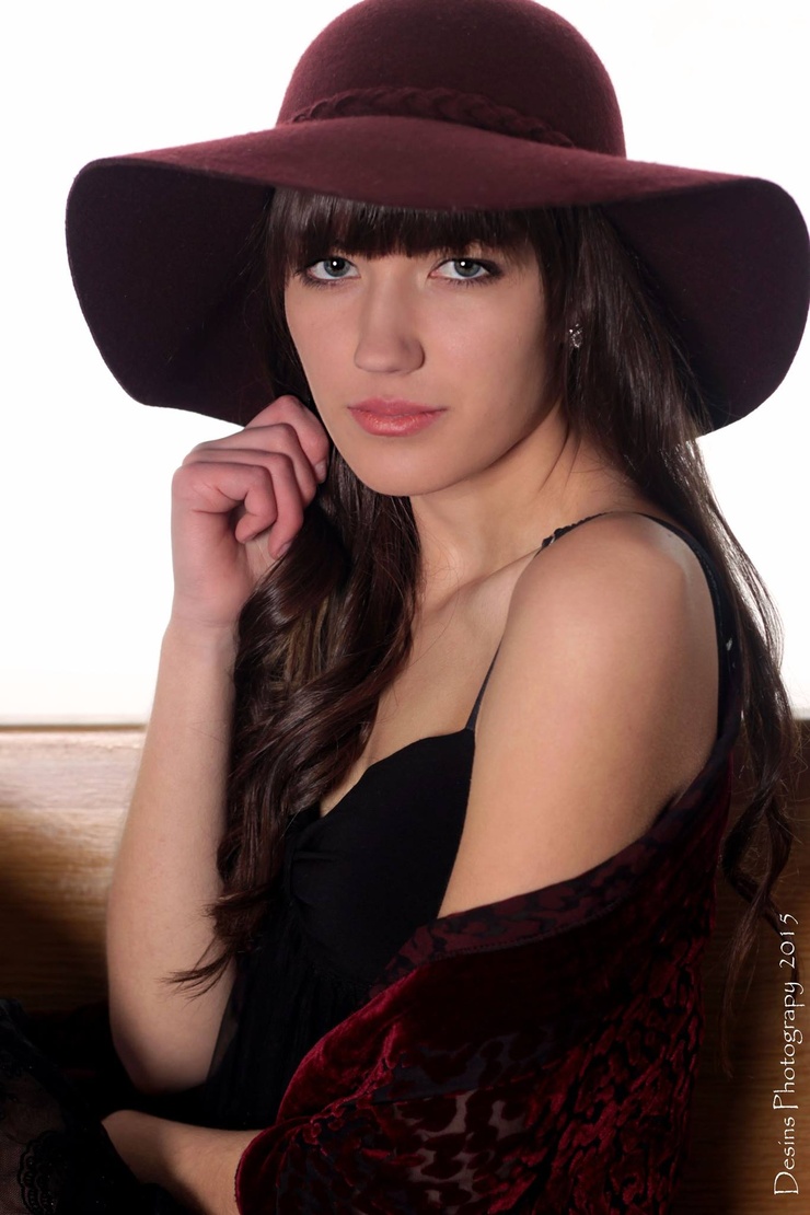 Bella Davison