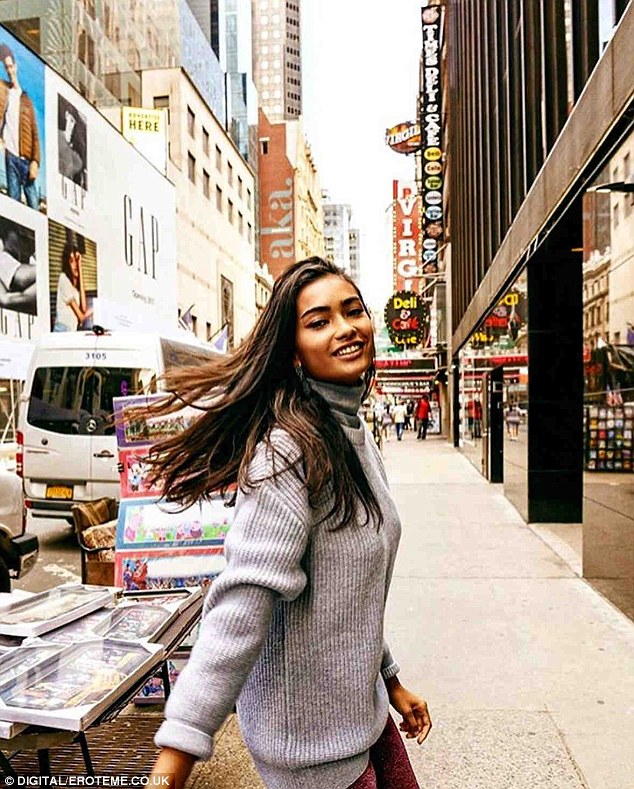 Kelly Gale