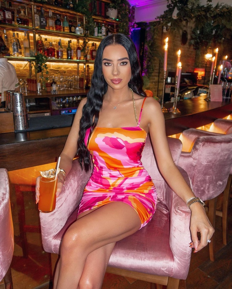 Klaudia Badura Klaudia Badura