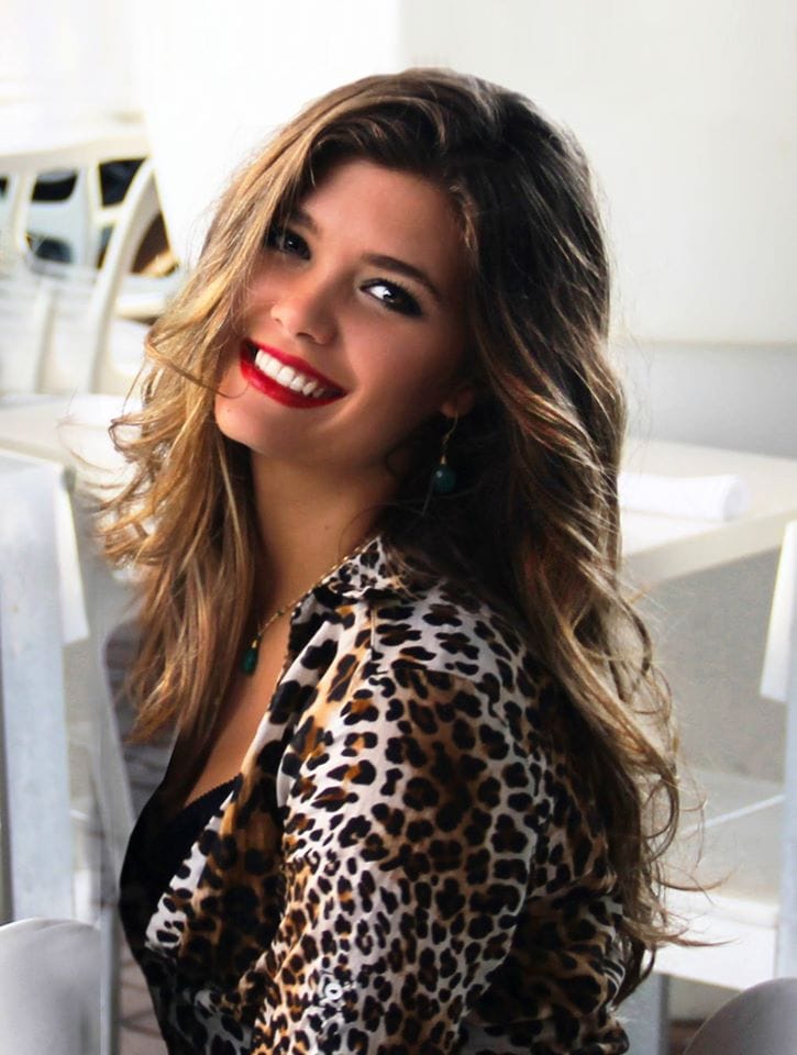 Daniela Tapia Daniela Tapia