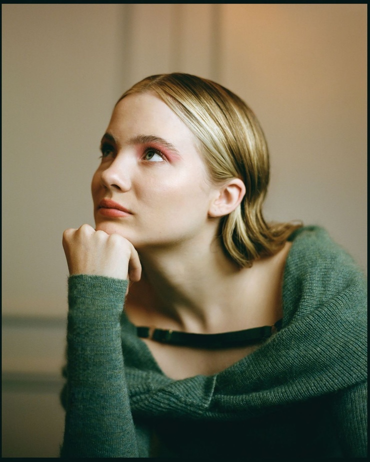 Freya Allan Freya Allan