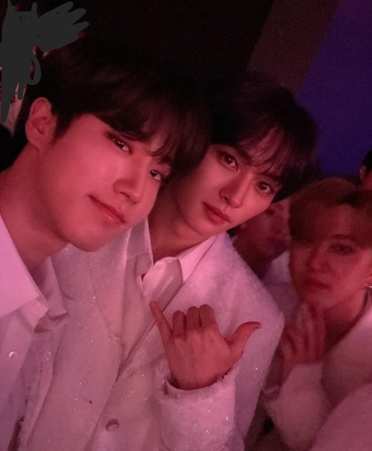 Stray Kids