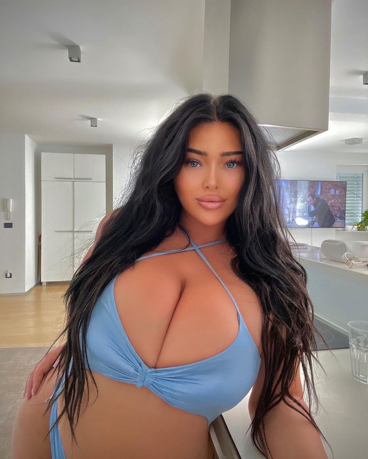 Claudia Rivier