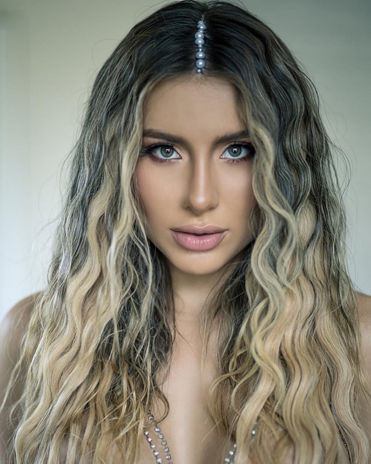 Laura Isabela Leon Laura Isabela Leon