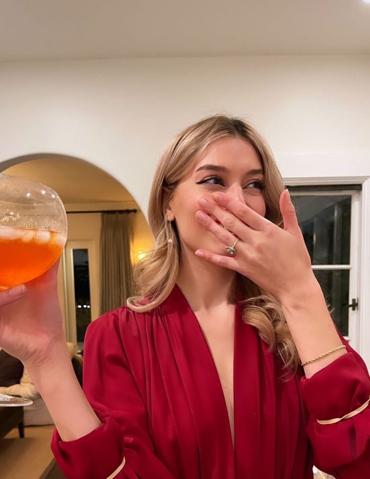 Jessica Clements Jessica Clements