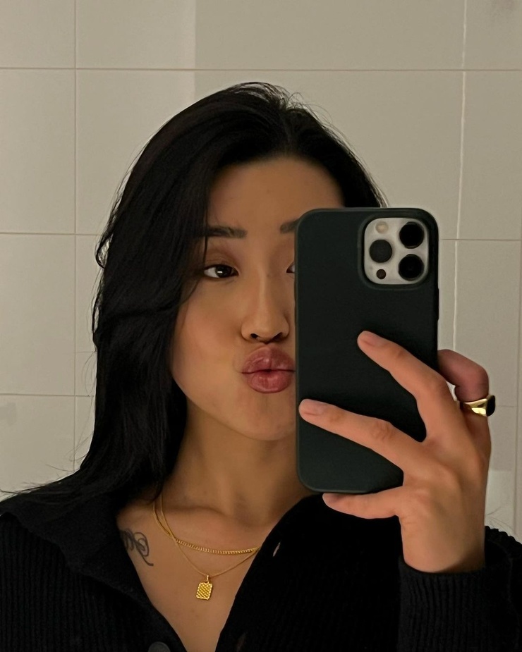 Angel Zheng