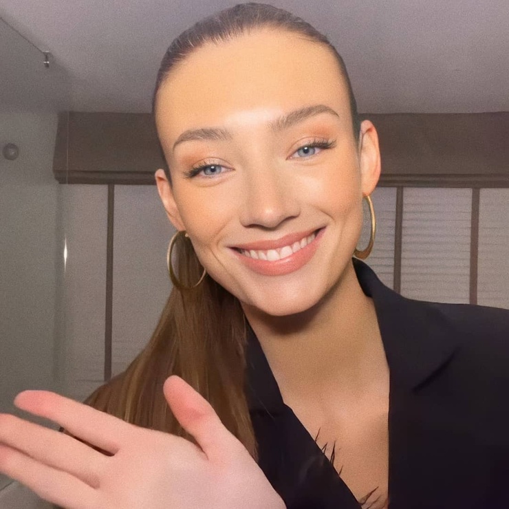 Lorena RAE Lorena RAE