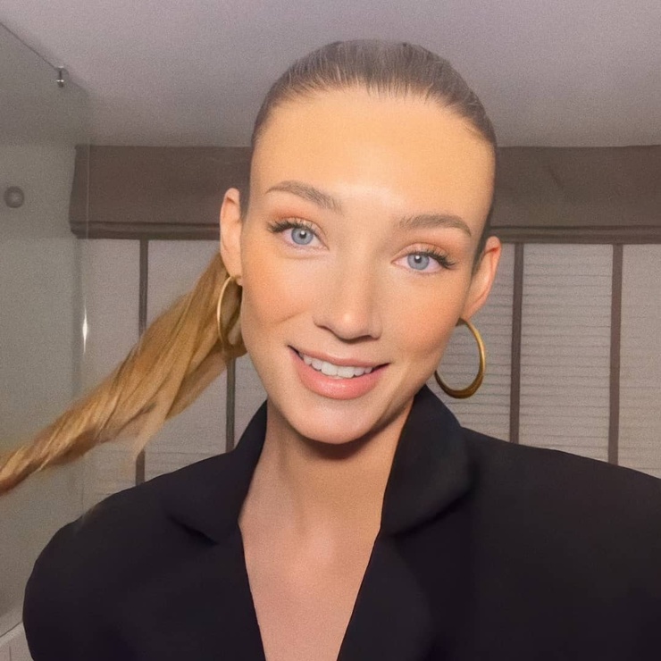 Lorena RAE Lorena RAE