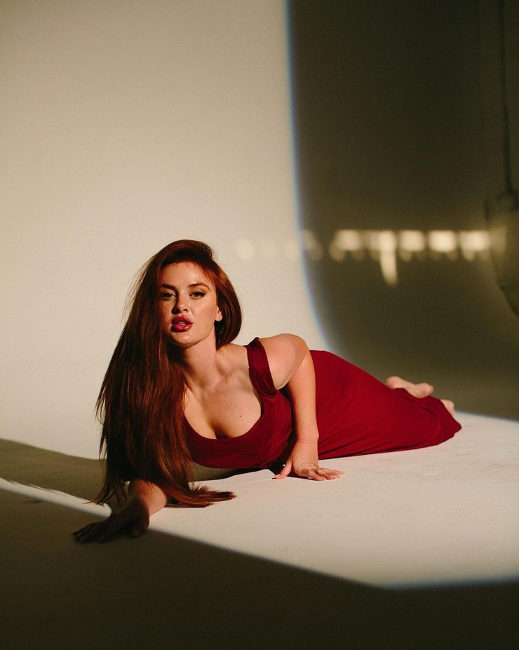Hannah Hueston