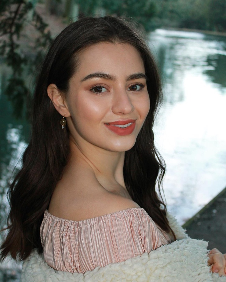 Molly Dee Chase