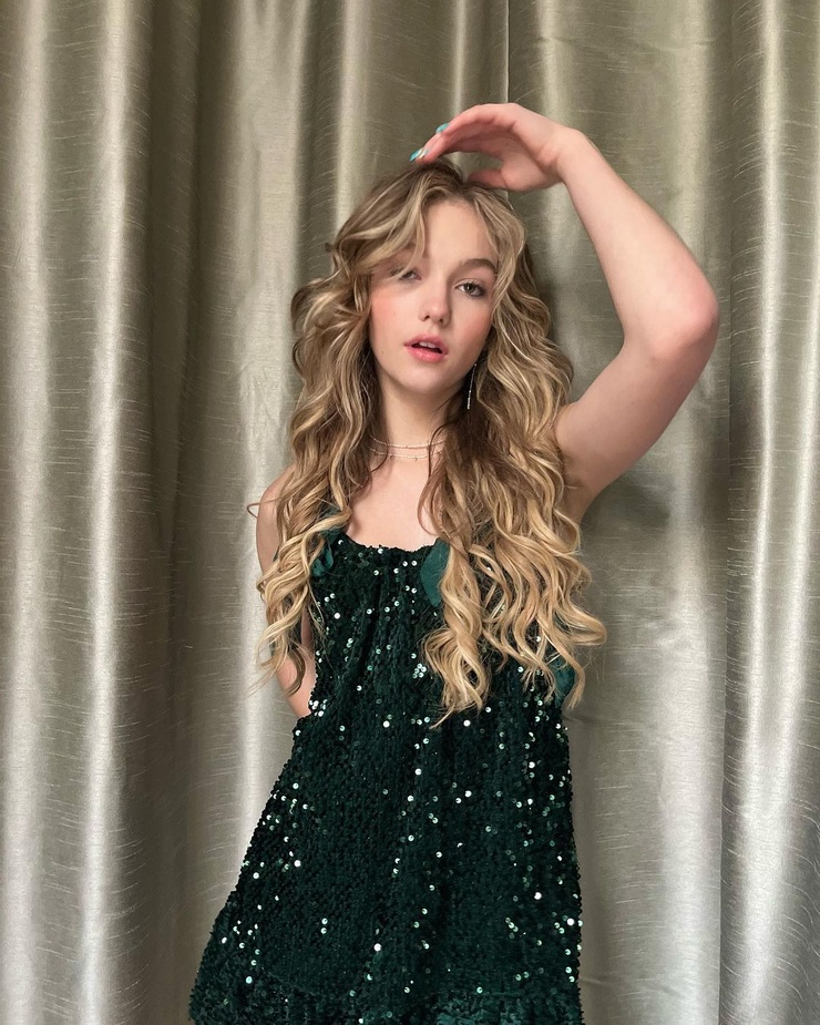 Jayden Bartels Jayden Bartels