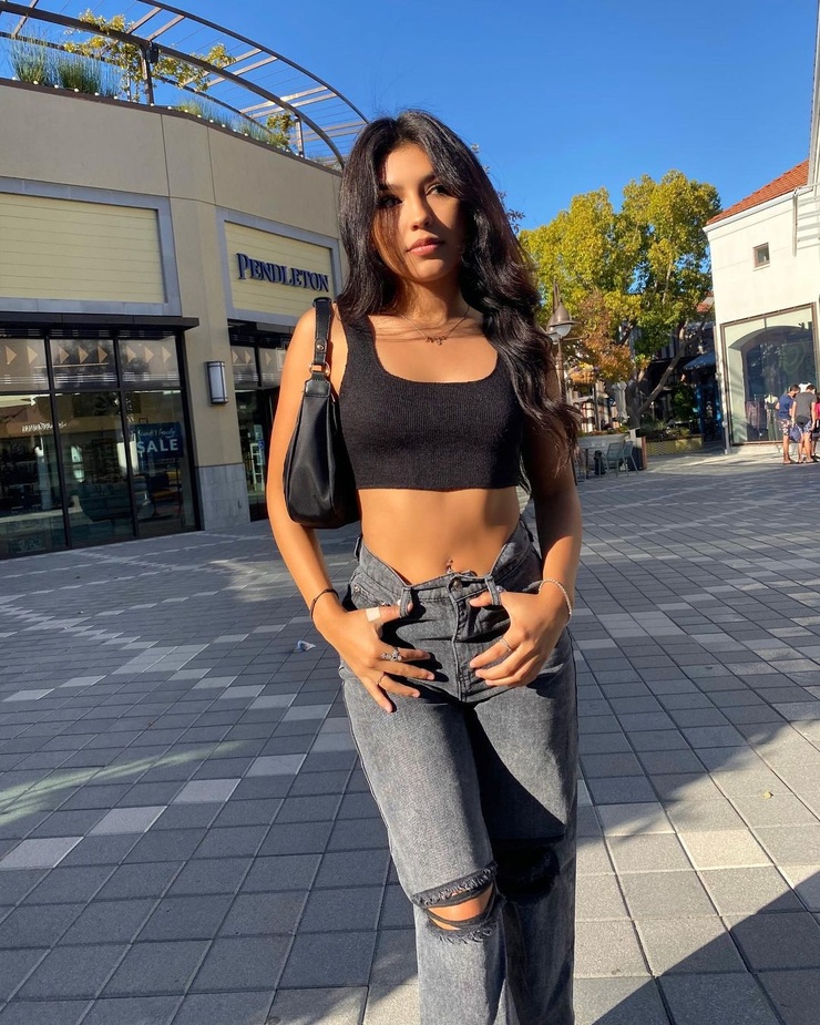 Yael Bernal