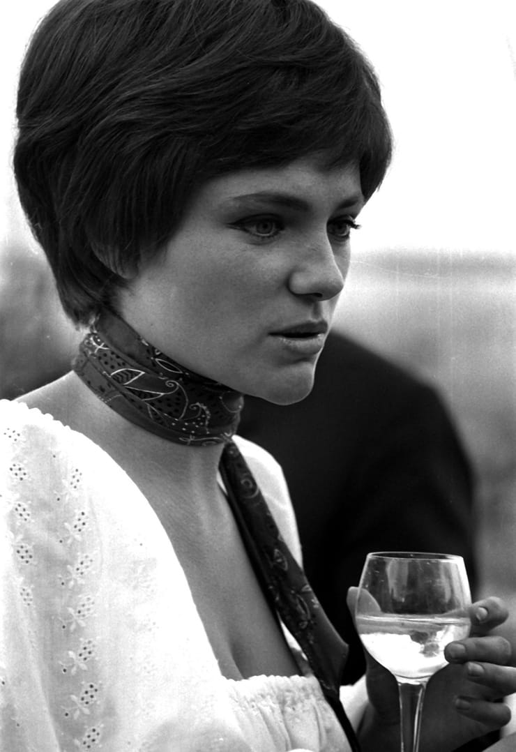 Jacqueline Bisset