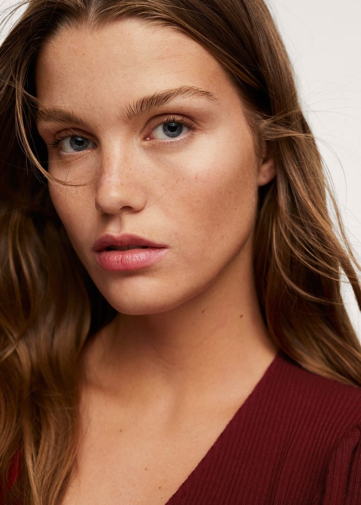 Luna Bijl