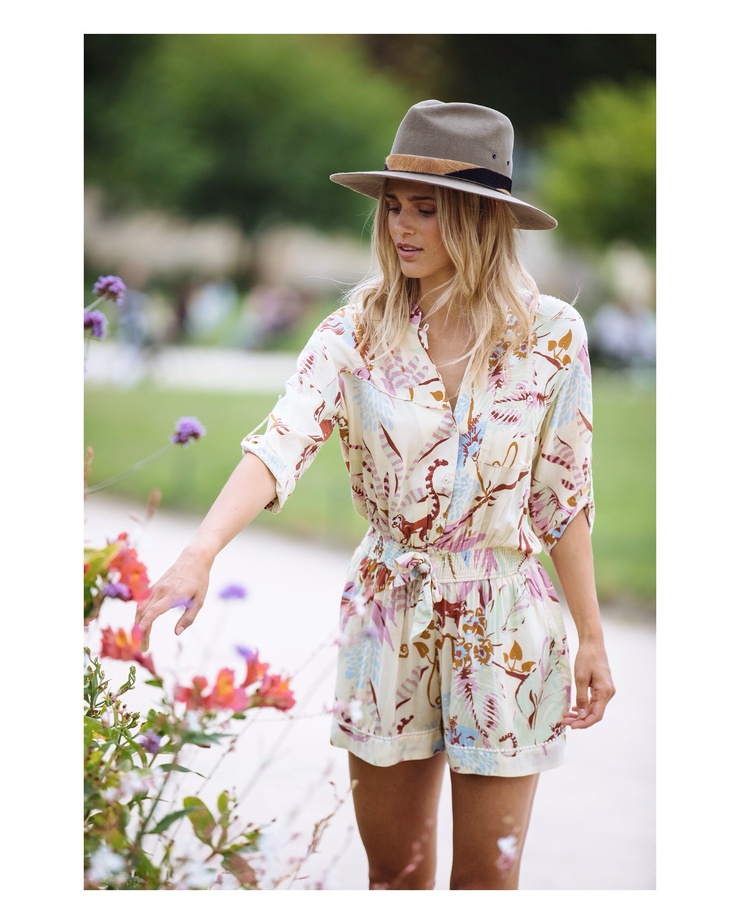 MARLOES Stevens MARLOES Stevens