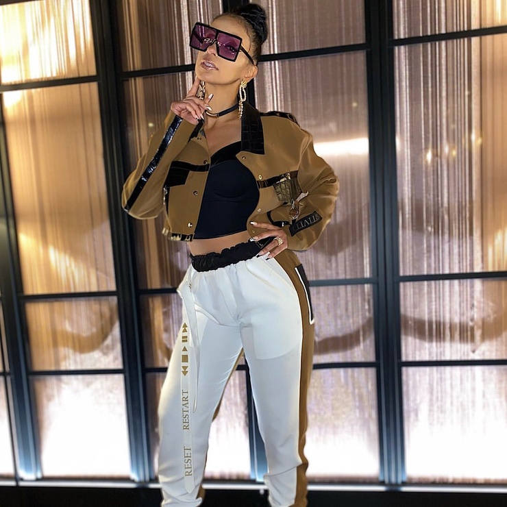 Mya