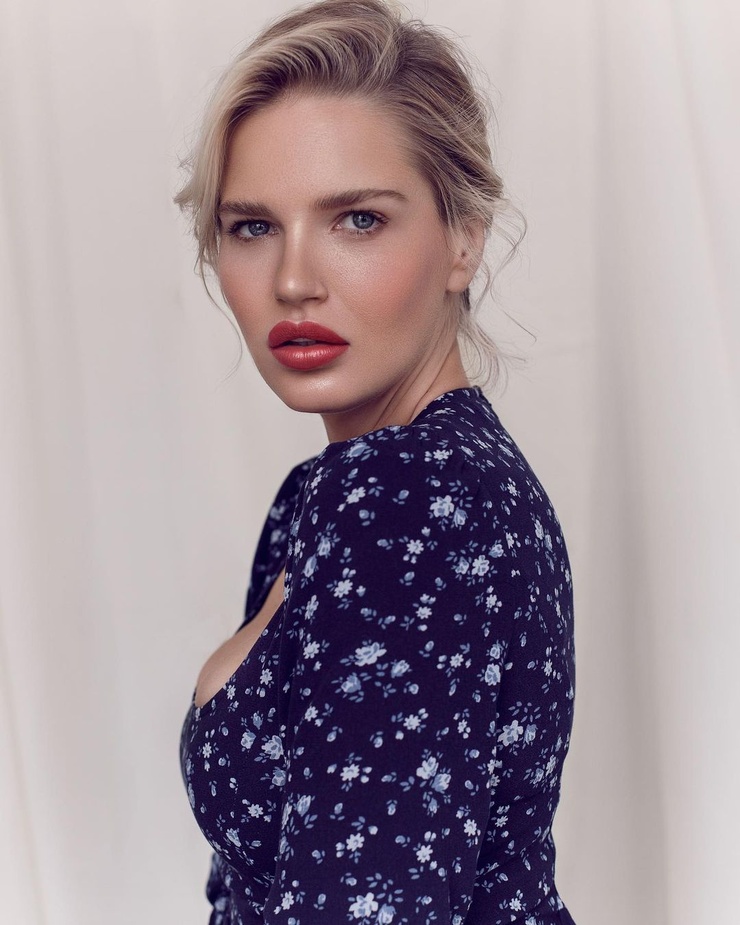 Rachel Mortenson Rachel Mortenson