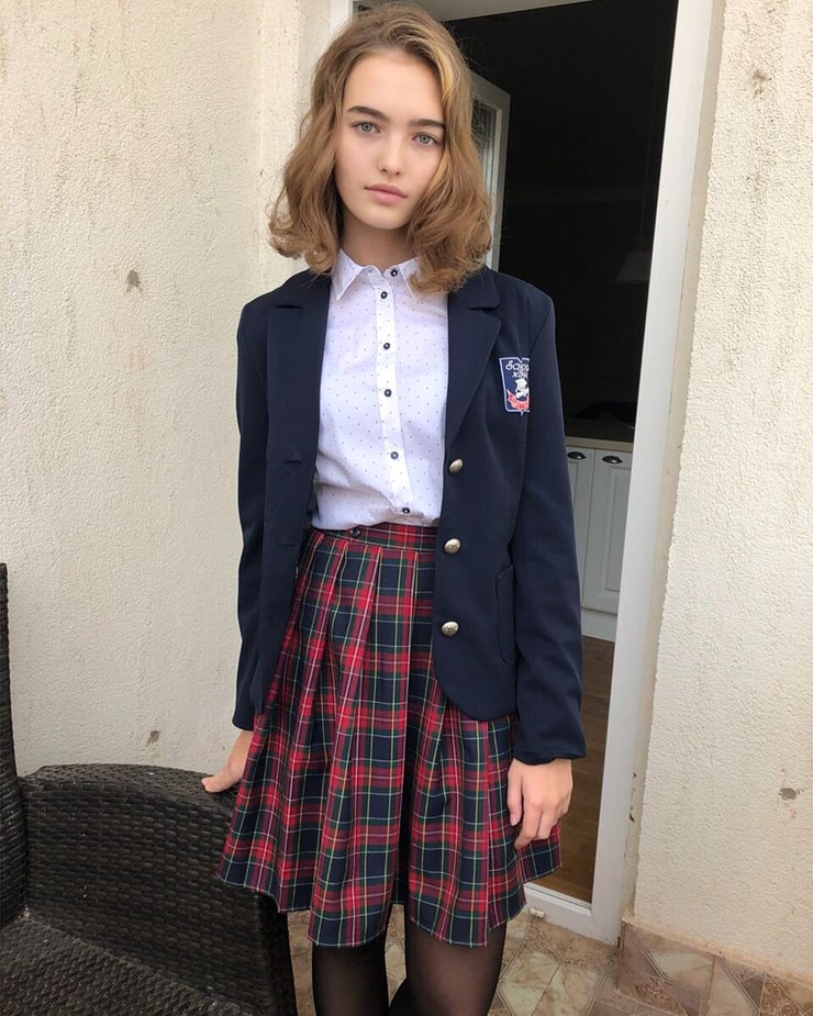 Anastasia Bezrukova Anastasia Bezrukova