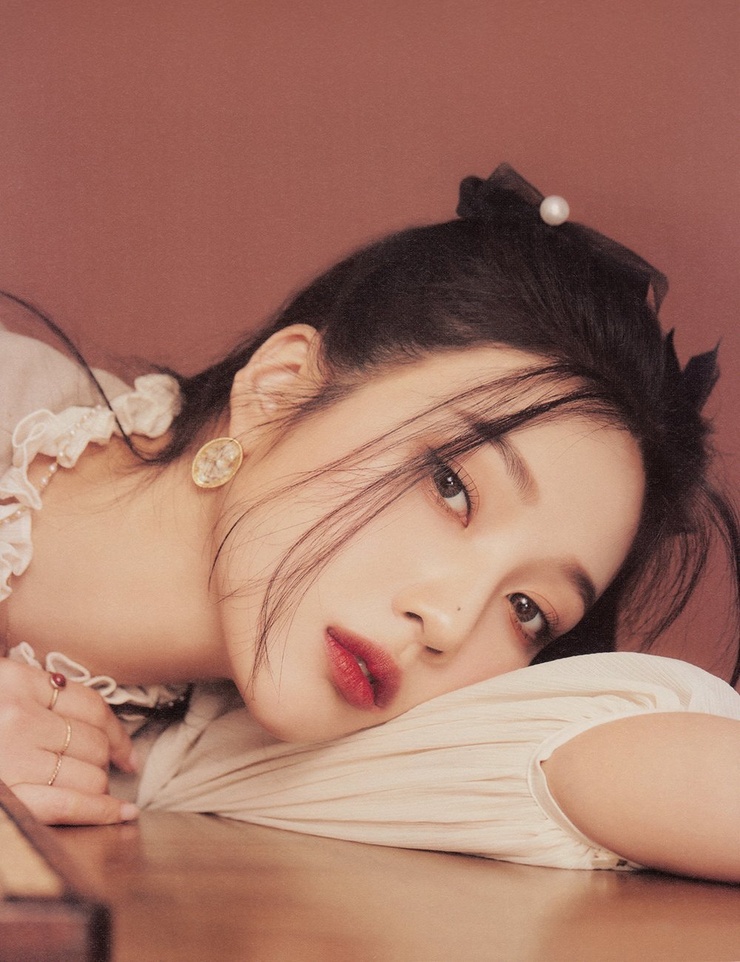 Joy (Park Soo Young)