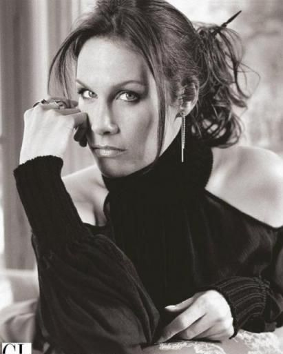 Astrid Veillon Astrid Veillon