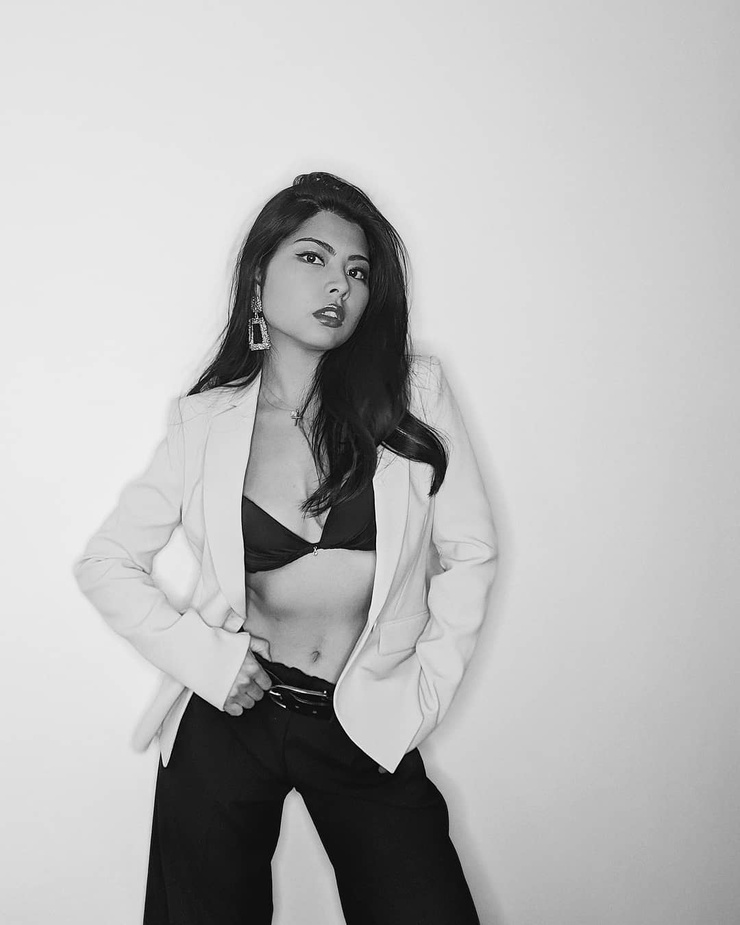 Rié Yoshida picture