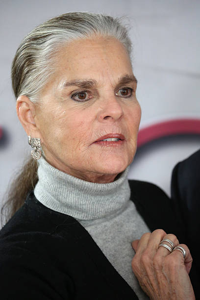 Ali MacGraw