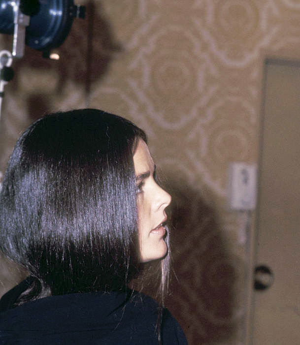 Ali MacGraw Ali MacGraw